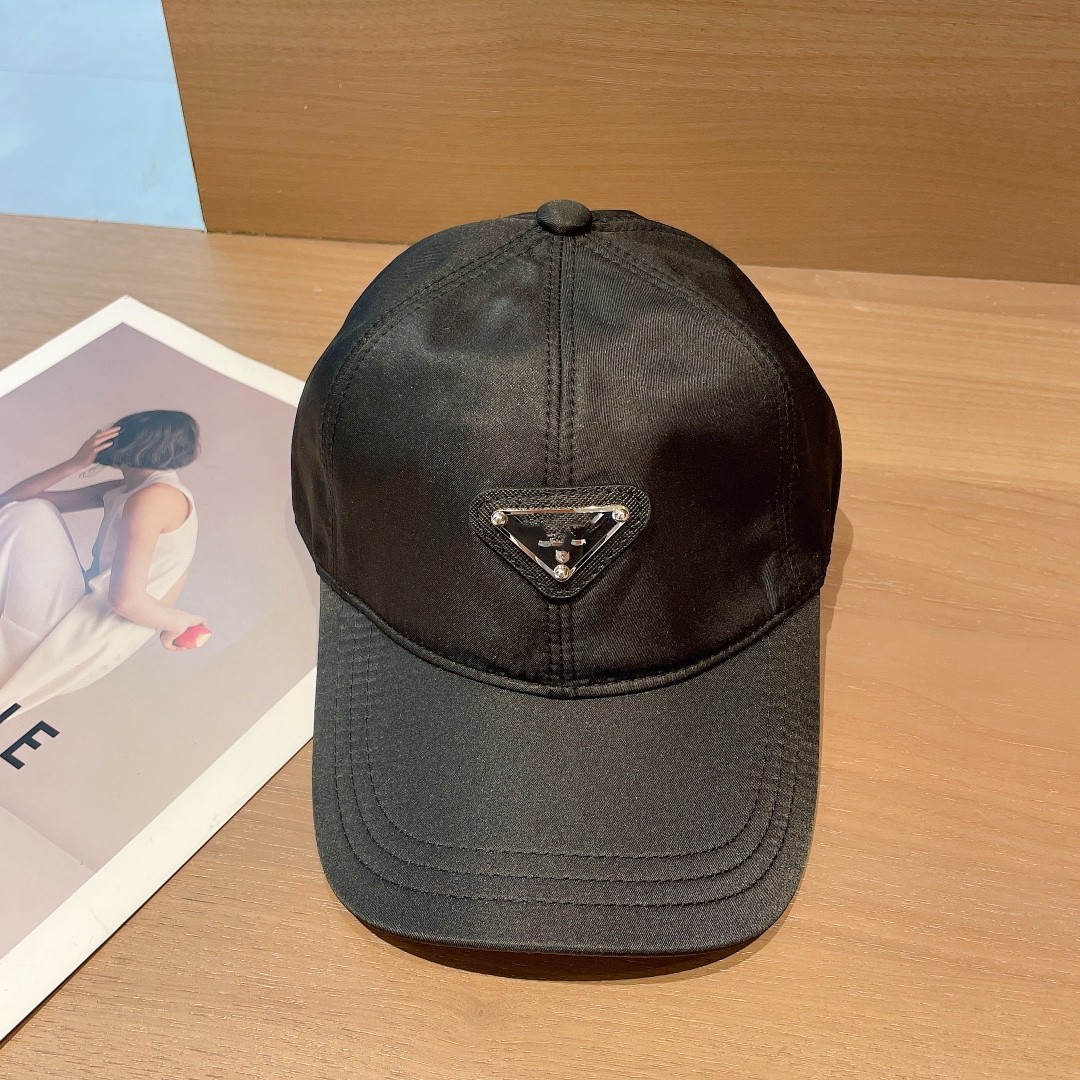 Chapeau de balle de mode Designers Hommes Femmes Chapeaux ajustés Sun Prevent Bonnet Bonnet Casquette de baseball grande casquette de plage pour