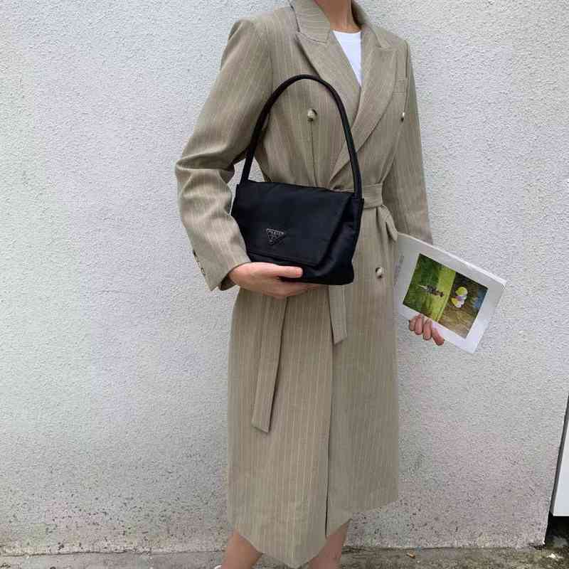 

Purses Outlet 1086 Oxford cloth underarm high capacity trendy women's bag, Black