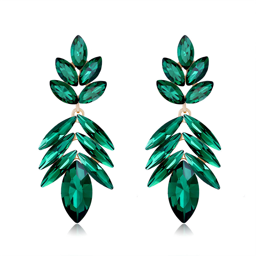 

Earrings Fashion Bridal Hollowed Out Freehand Earrings Female