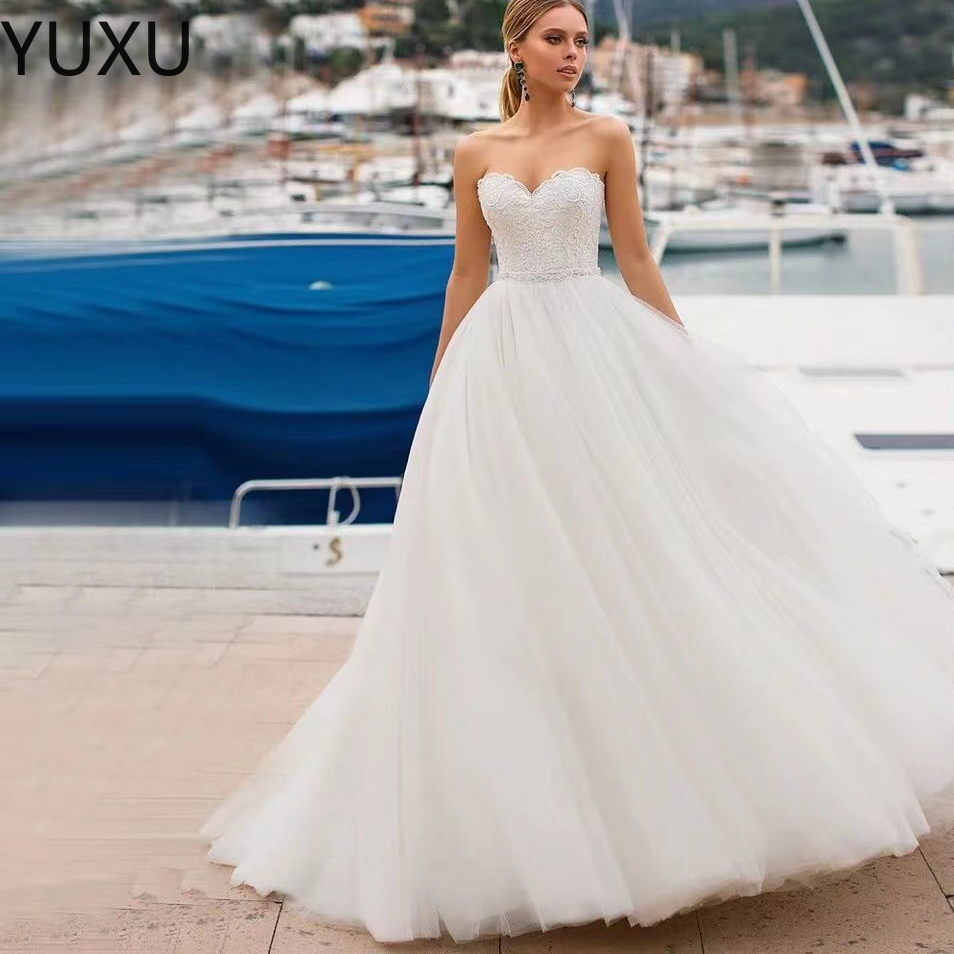 

2022 Ball Gown Wedding Dresses Long Lace Appliques Sequins Arabic Dubai Wedding Dress Formal Church off shoulder Plus Size Bridal Gowns, White