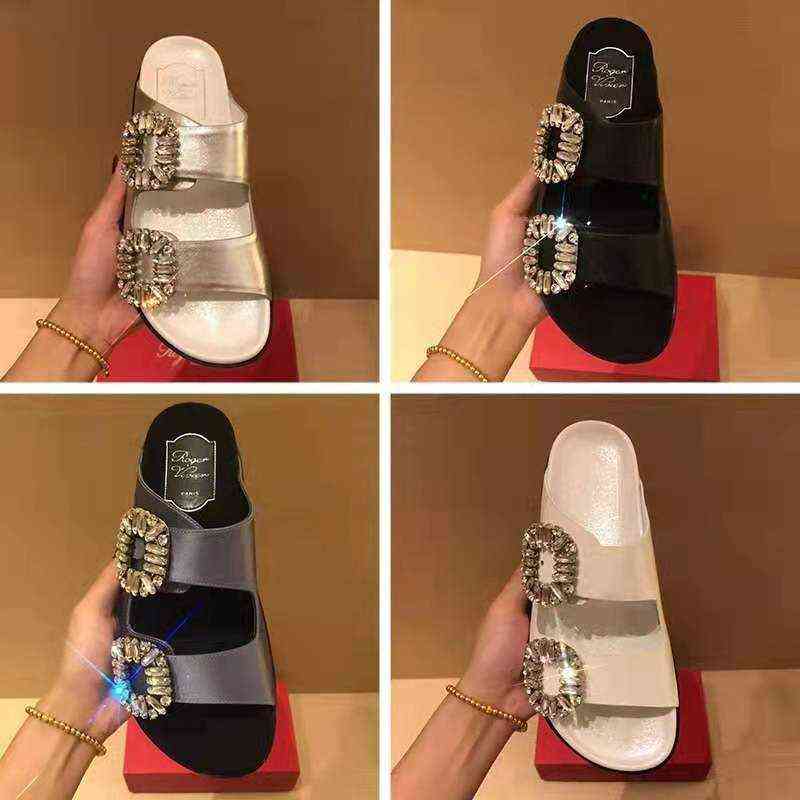 

RV transparent thick soled slippers women's summer wear flat bottomed 2022 new fashion net red drill going out slippers, Silver flash