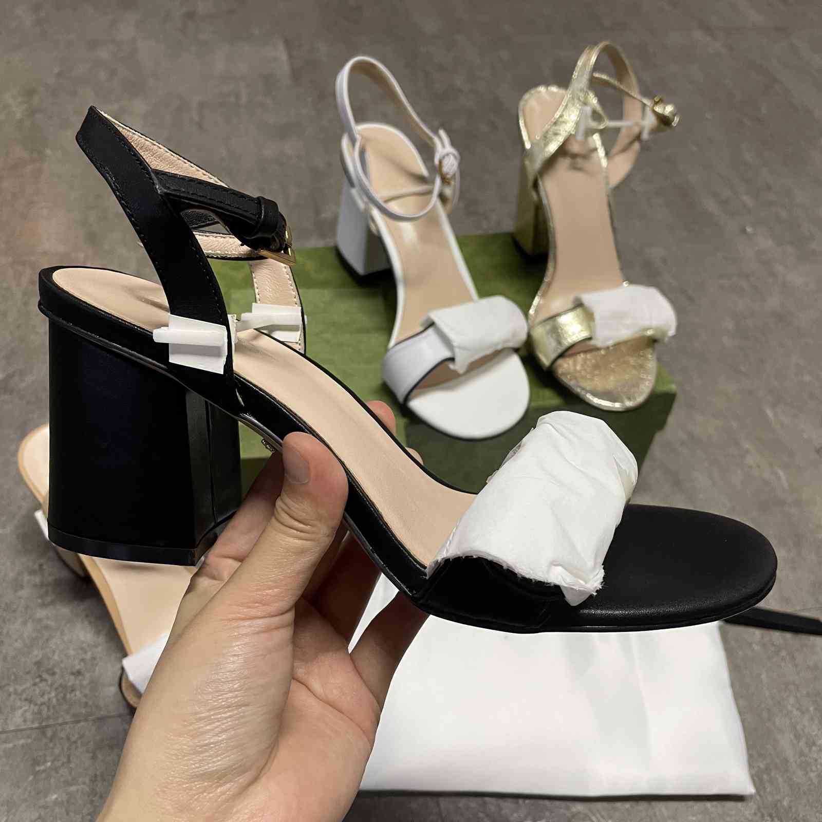 2021 Women Leather mid-heel sandal 7.5CM and 10.5 CM Black White 6Colors High Heel Summer Beach Sexy Shoes With Box NO21