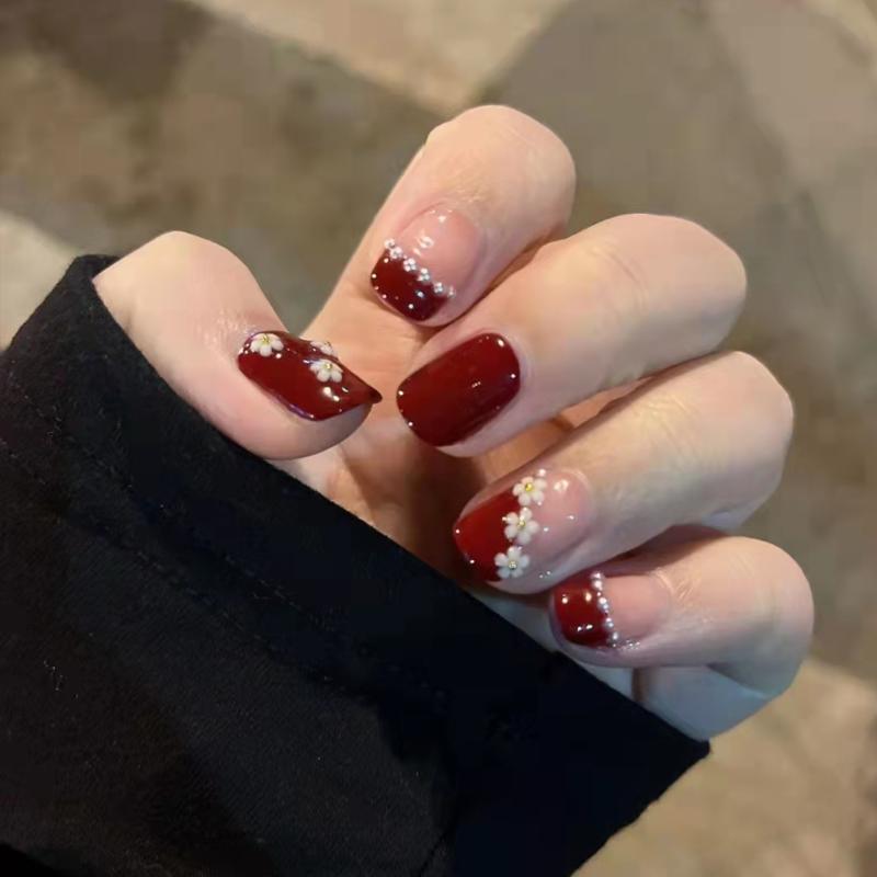 

False Nails Fake Art Nail Tips Press On With Designs Set Full Cover Artificial Short Square Flower And Pearl 24pcs/packFalse