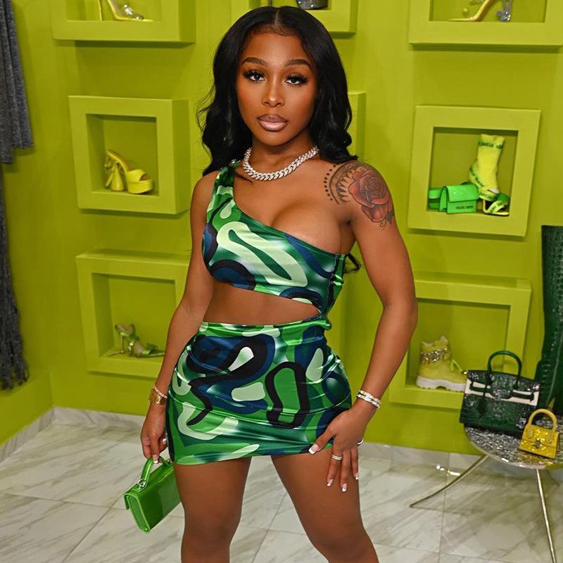 

Women' Tracksuits Dresses For Women 2022 Sexy Short Skirt Female Spring And Summer Street Trendsetter Fashion Backless Dress Clothing, Green