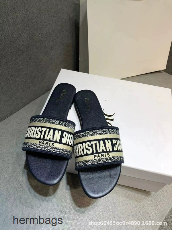 

Flip Designer Sandal Christain Slippers High Sandals Version d Family Flops Women's Summer Fashion Letters Wear Embroidered Large Flat BWDV, Leopard black