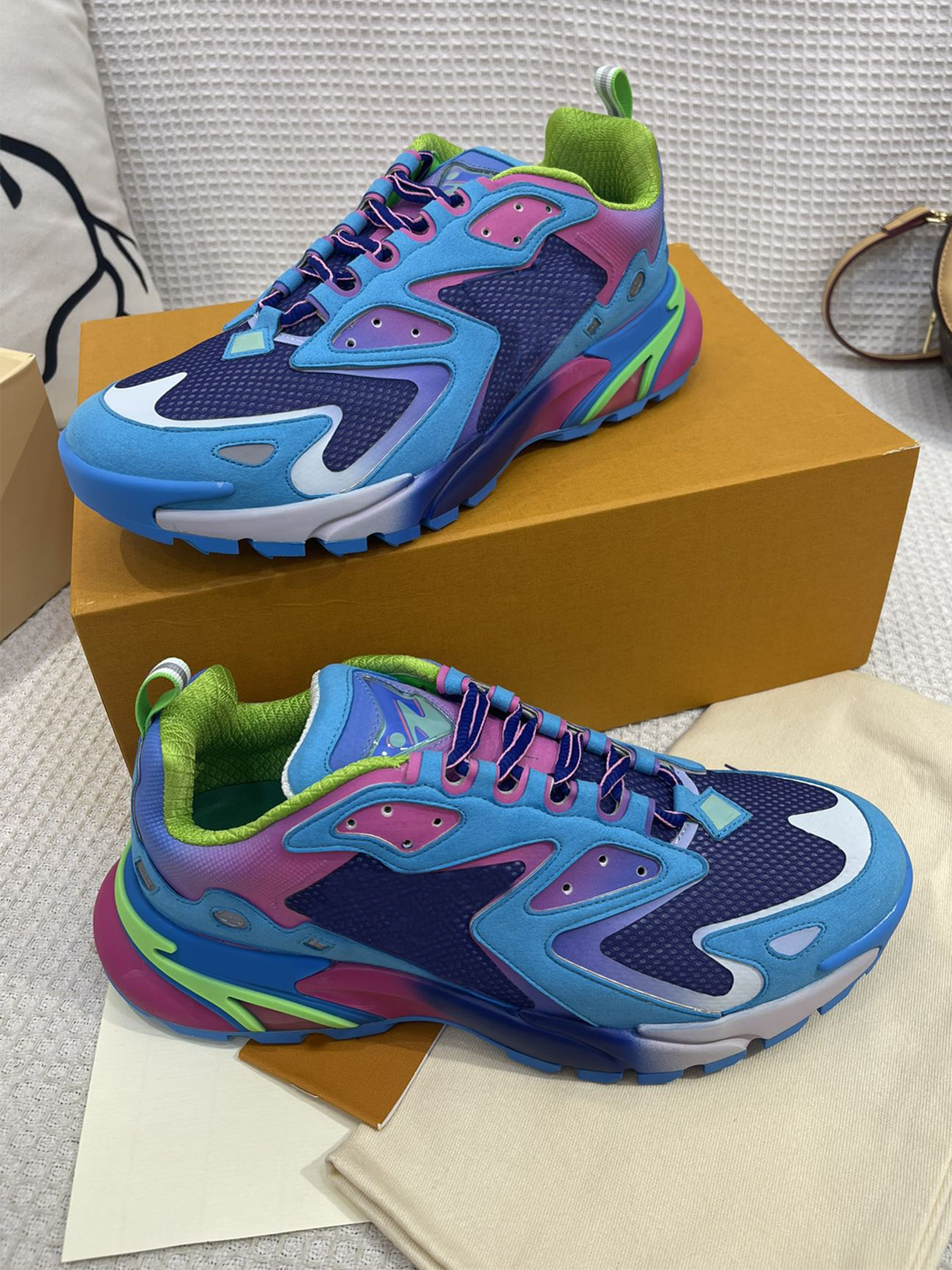 

2021 Luxury Designer Men's Casual Shoes Coach Sneakers Retro Sneakers Combination Outsole Leather Padded Foot Mesh Lining Top Quality Sizes 38-45, Color 4