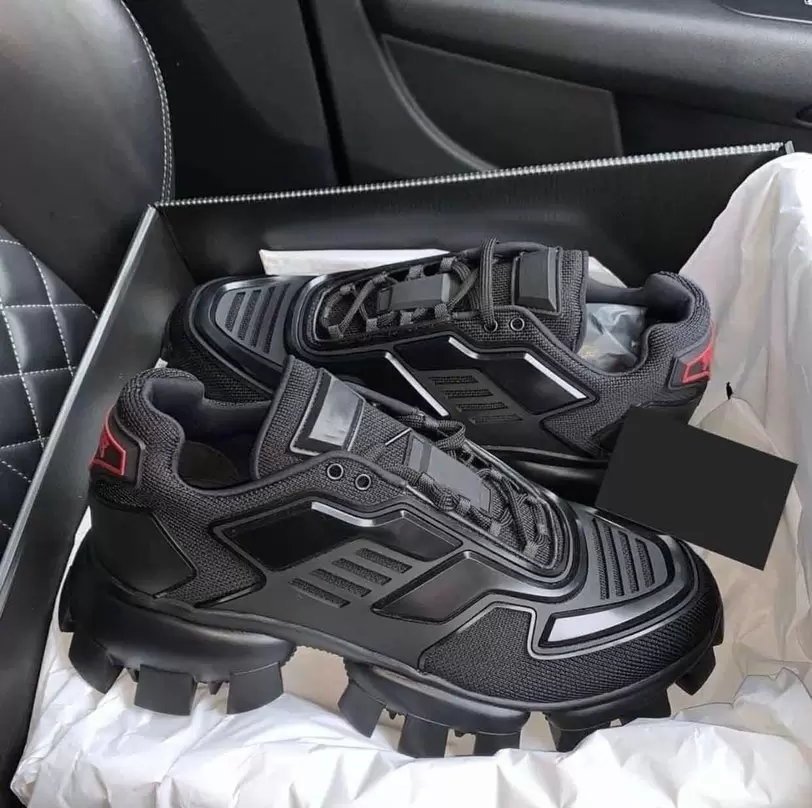 

Brand Designer Men's Sports Shoes Cloudbust Thunder Sneakers Men Knit Fabric Technical Eyestay Casual Walking Light Mesh Outdoor Runner TkZ