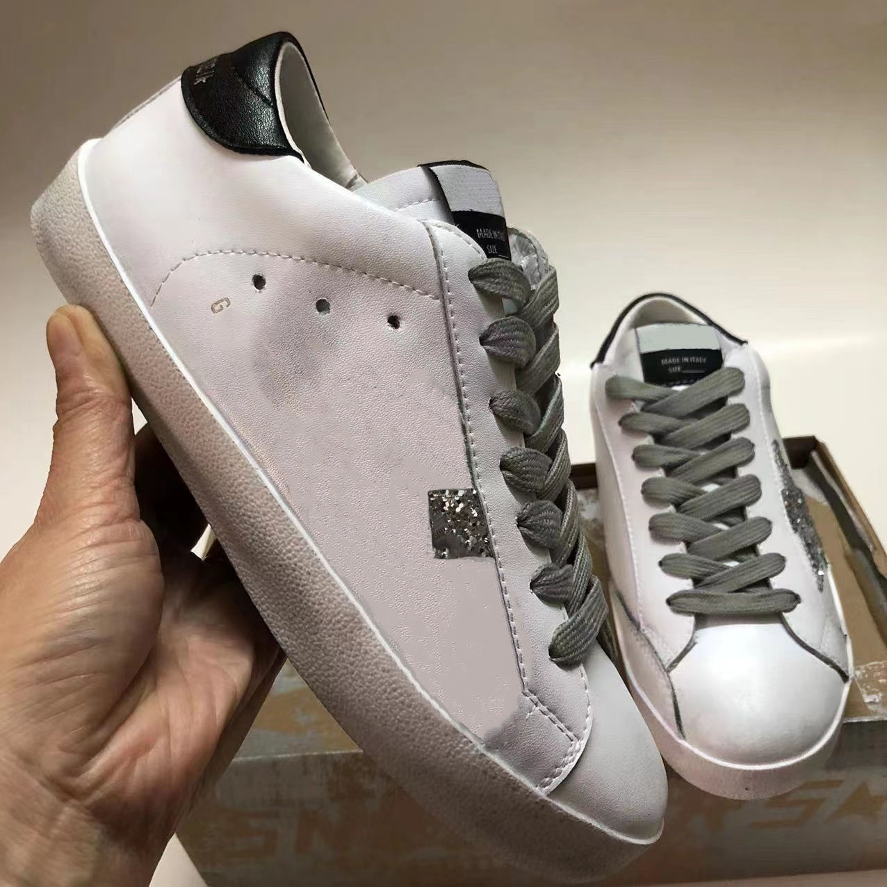 

Top quality Dirty shoes Hi Star Sneakers Designer Stars Casual Classic Do-old Dirtys Shoe Double height Bottom Trainers Golden Women Man casuals shooes, Box