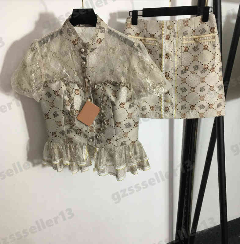 

Women Two Piece Dresses Miu Designer Skirt Sets Lace Lotus Leaf Hem Waist Short Sleeve Top Skirt Two Piece Suit Size S- 0912