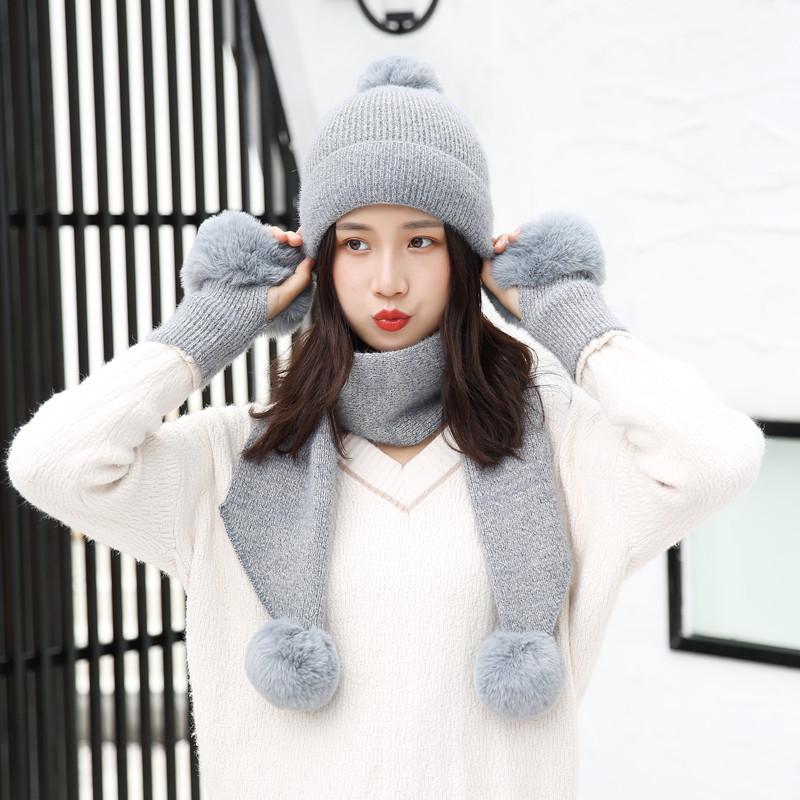 

Berets European And American Cute Wool Ball Knitting Three-Piece Set, Warm Pure-Color Hat Scarf Glove Set, Black