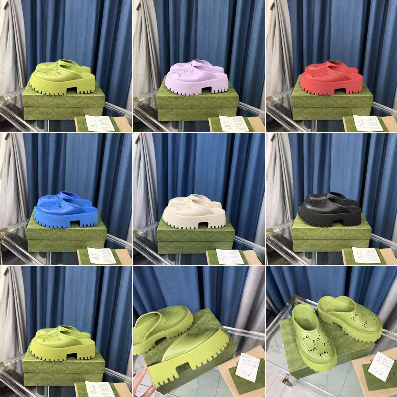 

2022 new outer wear slippers printing G letter hollow frosted carved breathable large head thick flat bottom hole slippers sizes us from 5.5-12 bigger size 40/41/42/43, High heels (5cm-8cm)
