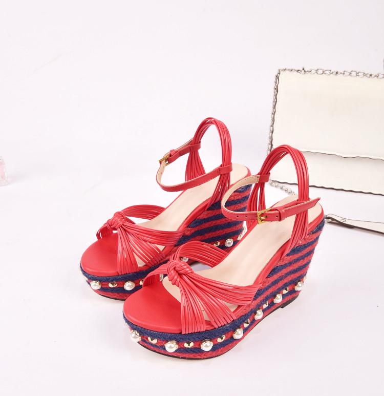 

New sandals Paris Fashion Week Runway European limited edition wedge heel trip belt high water table pearl inlaid high-heeled sandals hemp s, Red