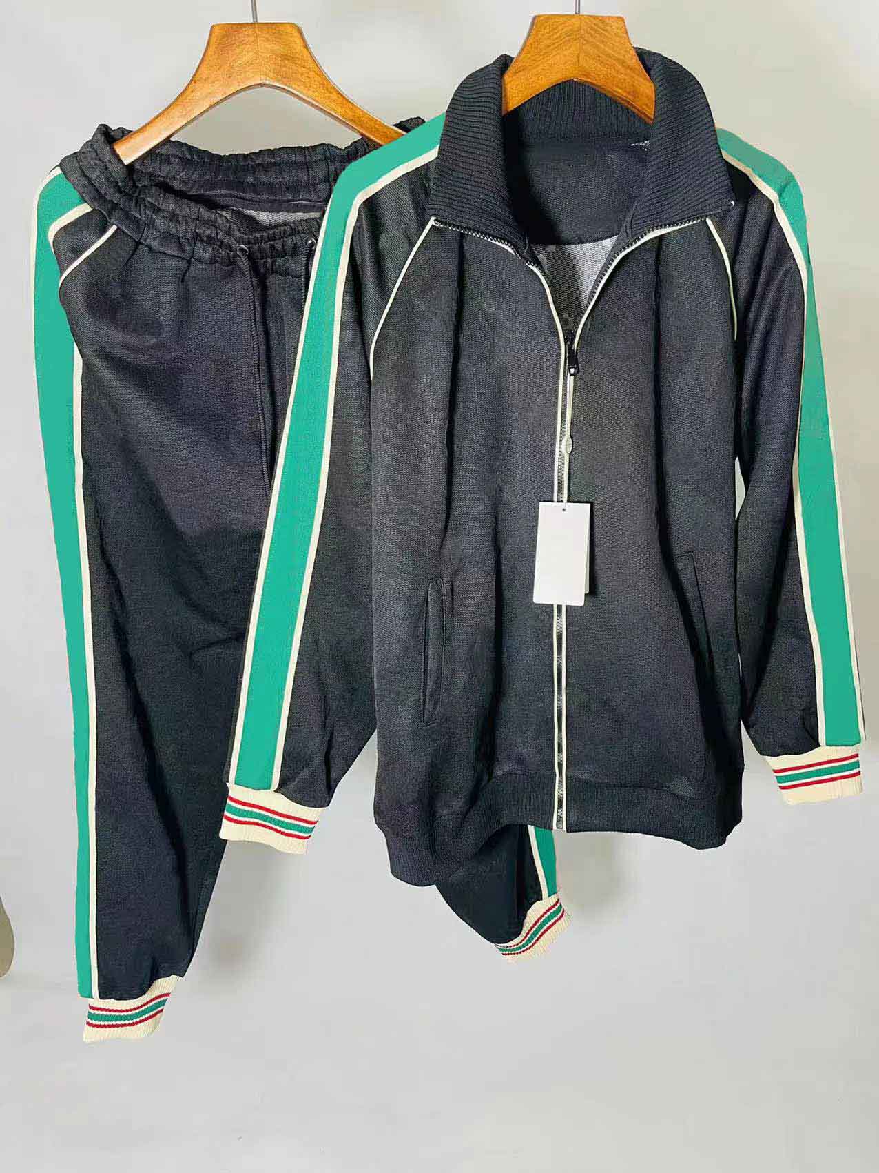 

Men Tracksuit Winter Sweatshirts 2 Piece Set Hoodies Sporting Suit Sports Coat Sportswear M-3ML