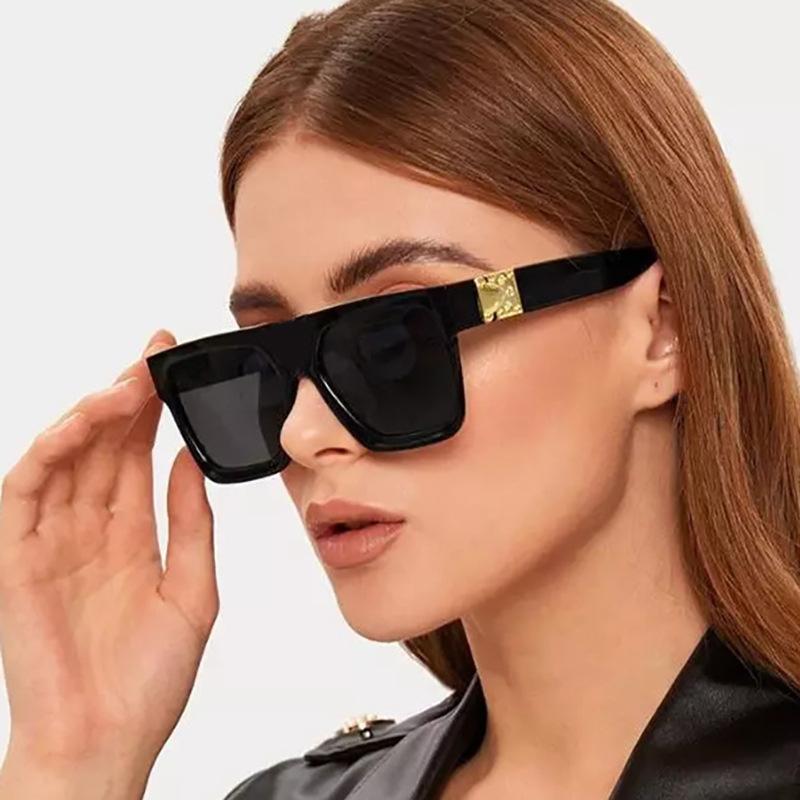 

Sunglasses Rectangle Women Fashion Big Frame Oversized Square Vintage Sun Glasses Men Shades Retro Oculos UV400Sunglasses