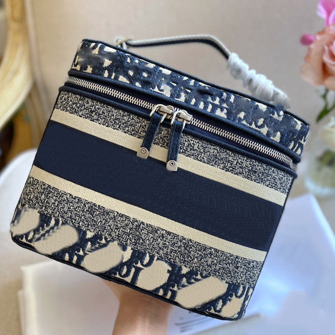 

High Quality Cross Body Luxurys Handbags Designers Bags Shoulder cosmetic bucket bag Handbag Messenger Women Totes Fashion Classic Clutch Pretty 002, #0