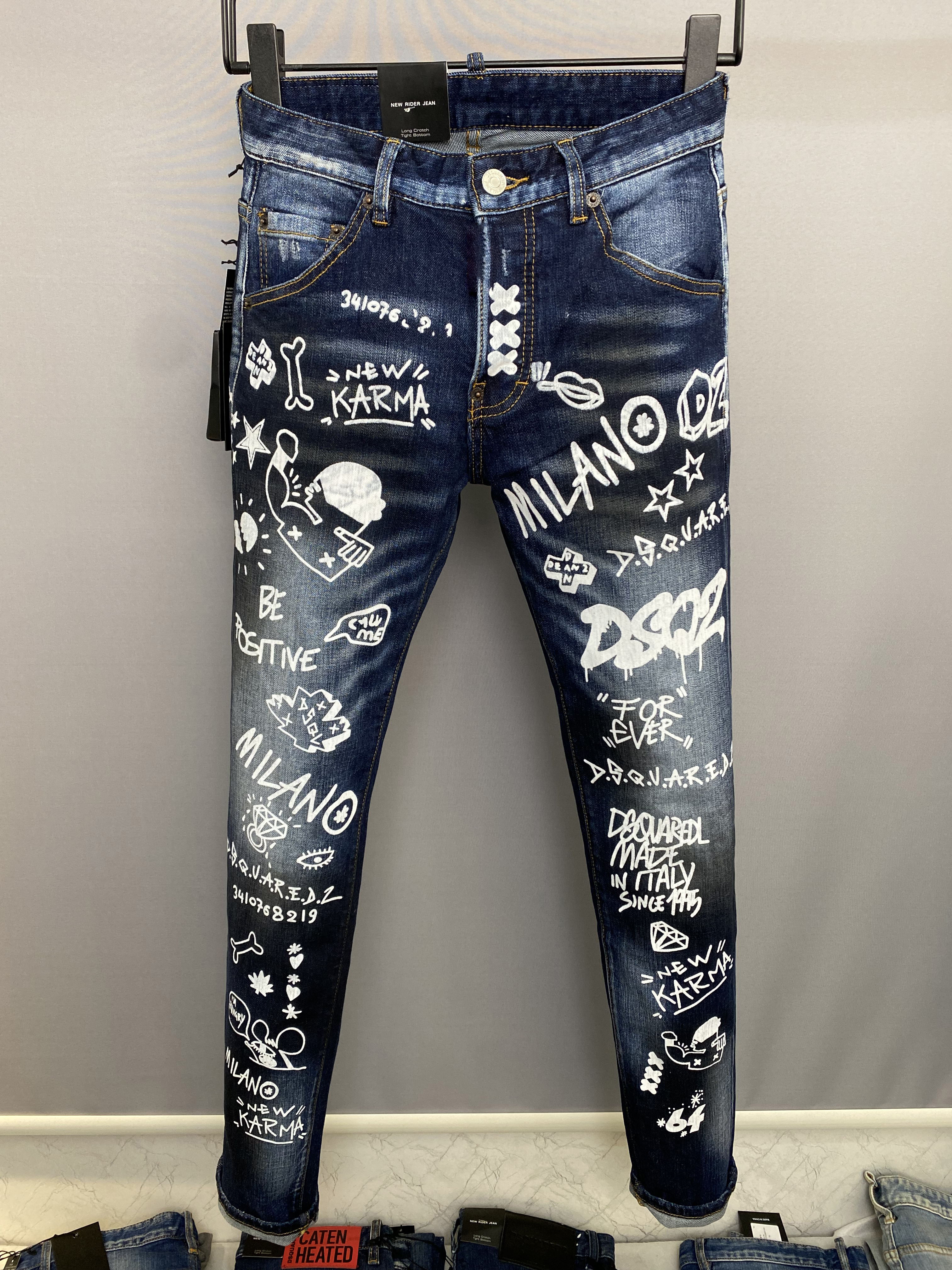 

2022 New Men Jeans Hole Light Blue Dark gray Italy Brand Man Long Pants Trousers Streetwear denim Skinny Slim Straight Biker Jean for D2 Top quality 28-38 Size DSQ9823, Black