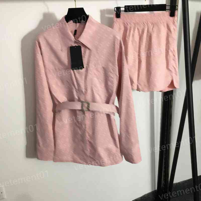 

Womens Two Piece Pants Pink Letter Print Lapel Long-sleeved Jacket And Casual Shorts 2 Pieces Sets Luxury Designer Tracksuits