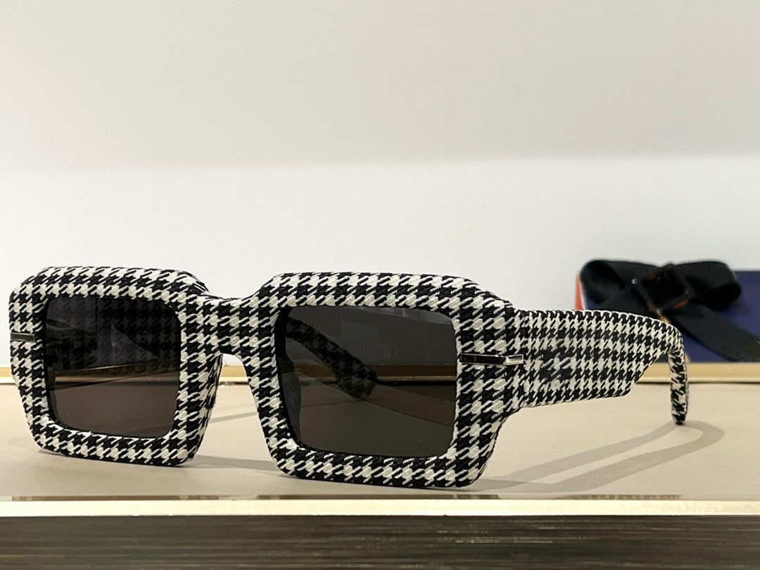 

Womens Sunglasses For Women Men Sun Glasses Mens 081090 Fashion Style Protects Eyes UV400 Lens Top Quality With Case 11