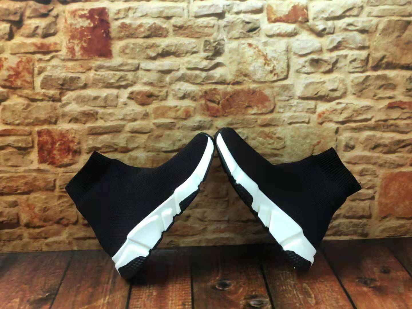 

2022Infant Kids Fashion Ankle Boots Speed Stretch Mesh High Top chaussure Trainer Running Shoes Knit Sock Mid-Top Trainer Sneakers