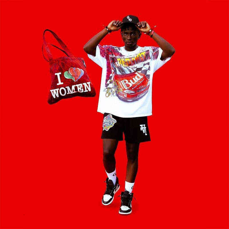 

La tide brand EE shorts fitness sports mesh breathable American Quarter pants beach pants basketball pants, Yellow ee