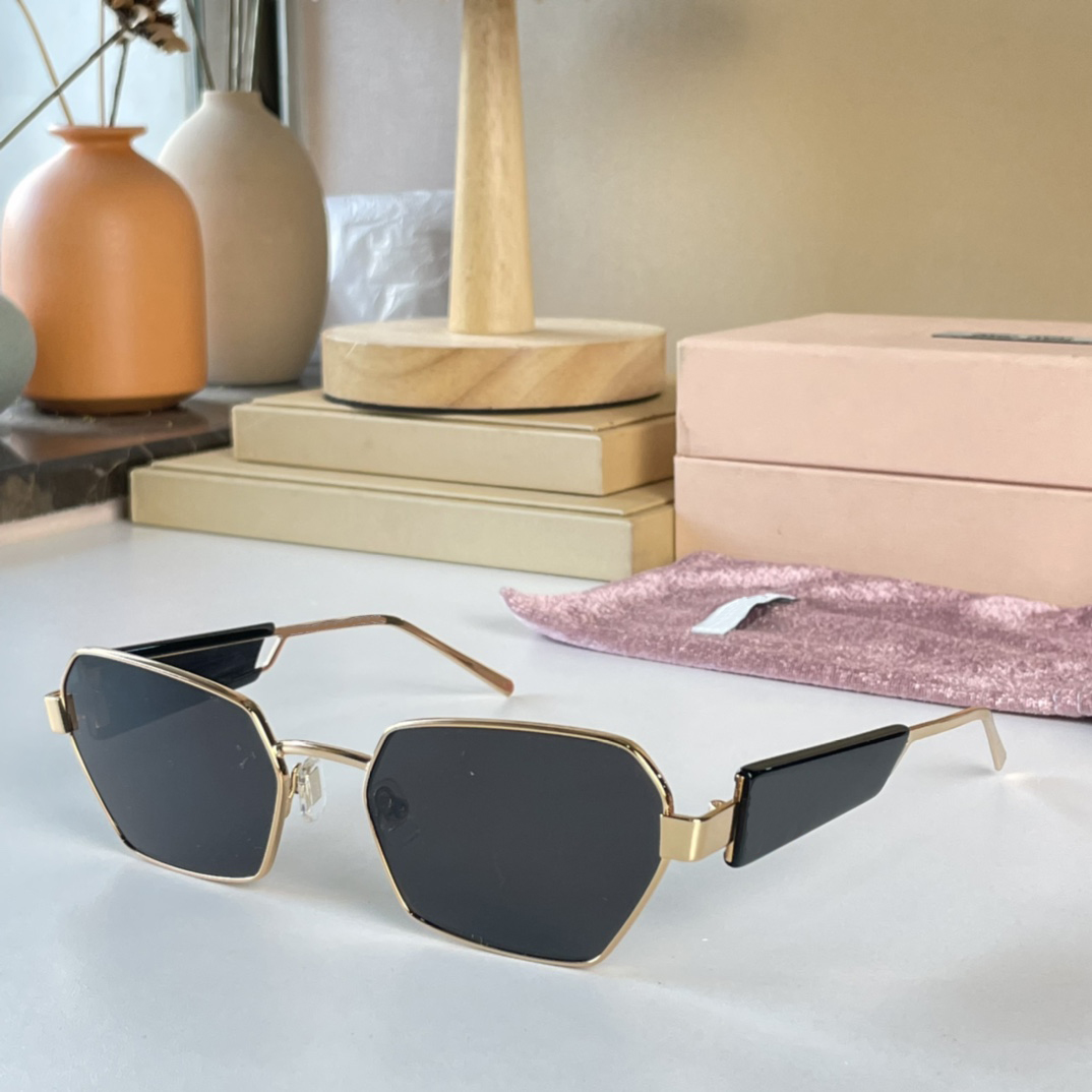 

New Black Gold Frame Cycling Sunglasses Polarized Polygonal Sunglasses Personality UV Protection Glasses