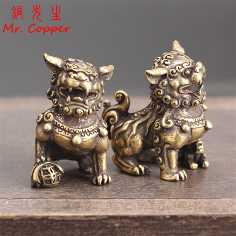 

1Pair Pure Copper Lucky Lion King Figurines Miniatures Desk Ornaments Antique Bronze Chinese Animals Statue Home Feng Shui Decor 220816