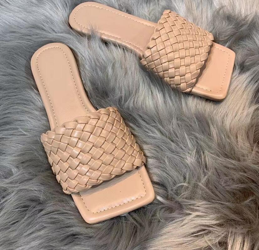 

Womens Fashion Solid Color PU Leather Weave Slippers Designer Shoes Soft-Soled Sandals Slipper Outdoor Leisure Square Head Sandbeach Sandal, Not sold separately