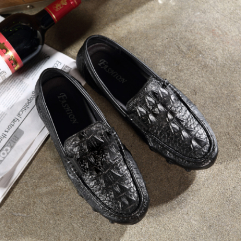 Mocassins chaussures hommes Pu en relief boucle en métal décoratif à fond plat tête ronde classique mode affaires chaussures décontractées DH948