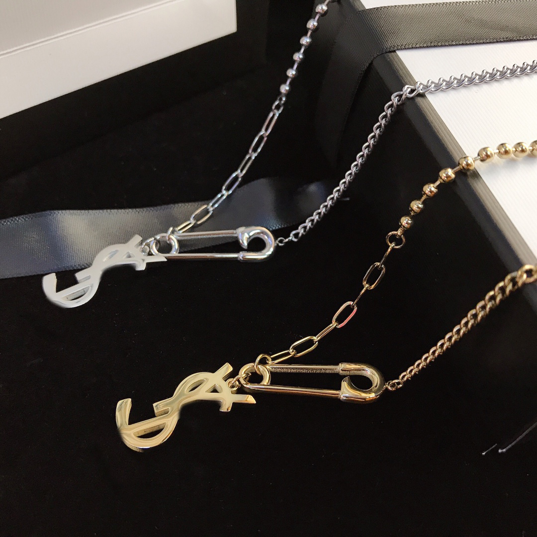 

Luxury Designer Fashion Necklace Choker Chain 925 Silver Plated 18K Gold Plated Stainless Steel Letter Pendant Necklaces For Women Jewelry X059