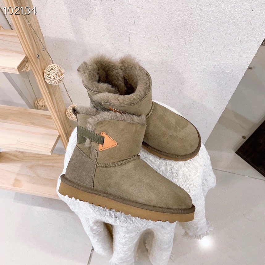 

Women Designer Boots ankle boots natural fur thicken flat heel Fashion shoe Winter Fall 35-45, Black