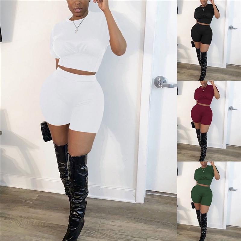 

Gym Clothing Women Solid Color Sports Waist Casual 2pcs Short-Sleeved Round Neck Top + Elastic Shorts Workout Set, Black