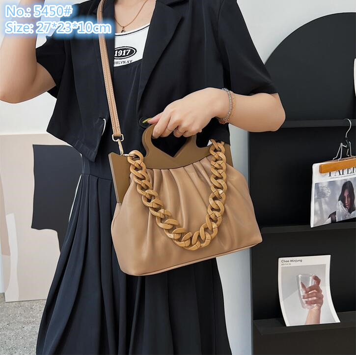 

Wholesale factory ladies shoulder bags elegant solid color leather cloud bag personality super chain decorative fashion handbag Joker wooden edge handbags, Red-5450#