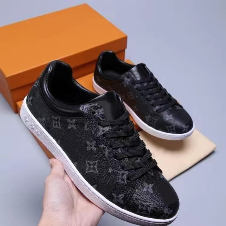 

TIME OUT Sneakers men shoes Genuine leather man casual shoe Size 38-45 model Top Quality hy3 l22, Shoes box