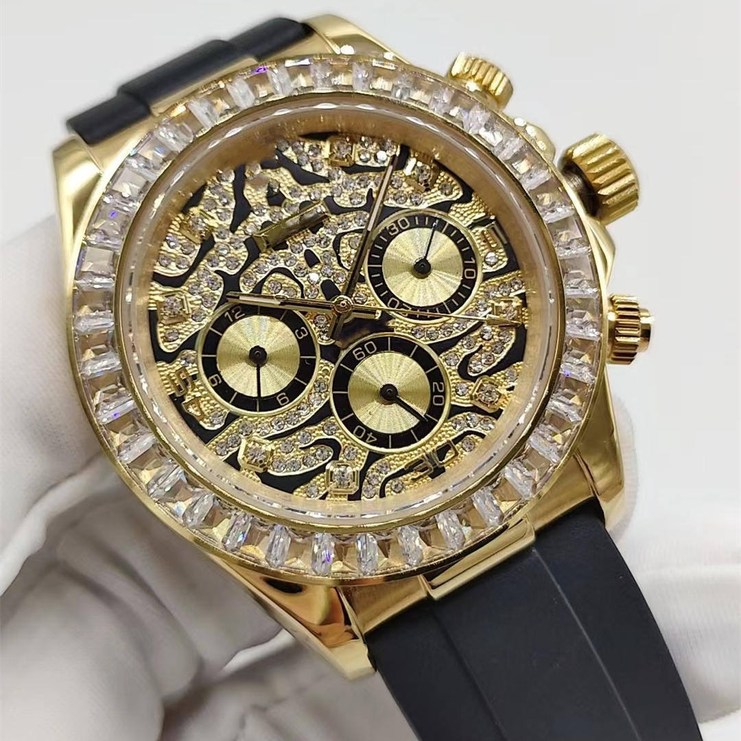 

The latest production of full-automatic mechanical wrist watch size 40MM sapphire mirrorrubberwatchband waterproof function men like gift
