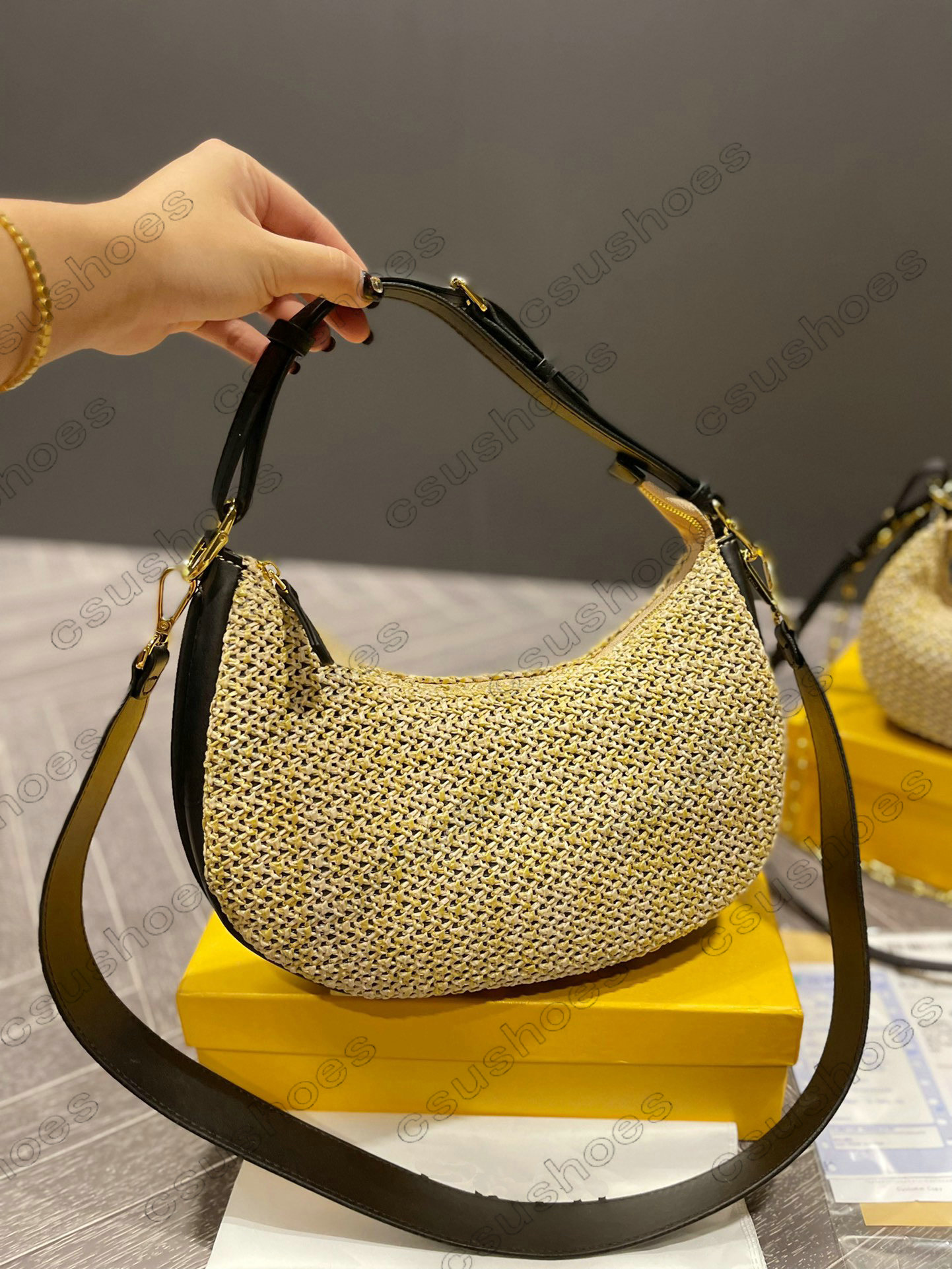 

ROMA Graphy Lafite Straw Bag Half Moon Hobo Underarm Paris Handbags Women Designer Chain Leather Shoulder Handbag Luxurys Designers Bags Canvas Shoulder Totes
