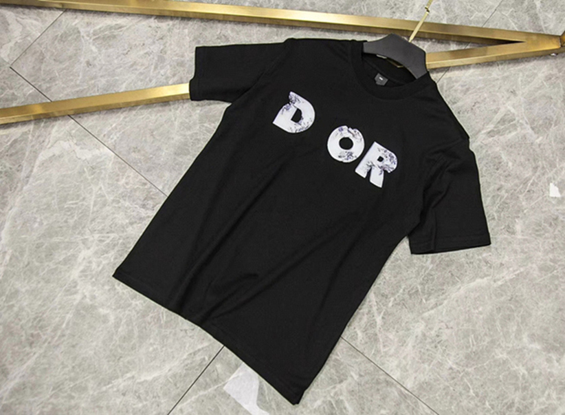 

22SS Mens Designers T Shirt Man Womens tshirt With Letters Print Short Sleeves Summer Shirts Men Loose Tees