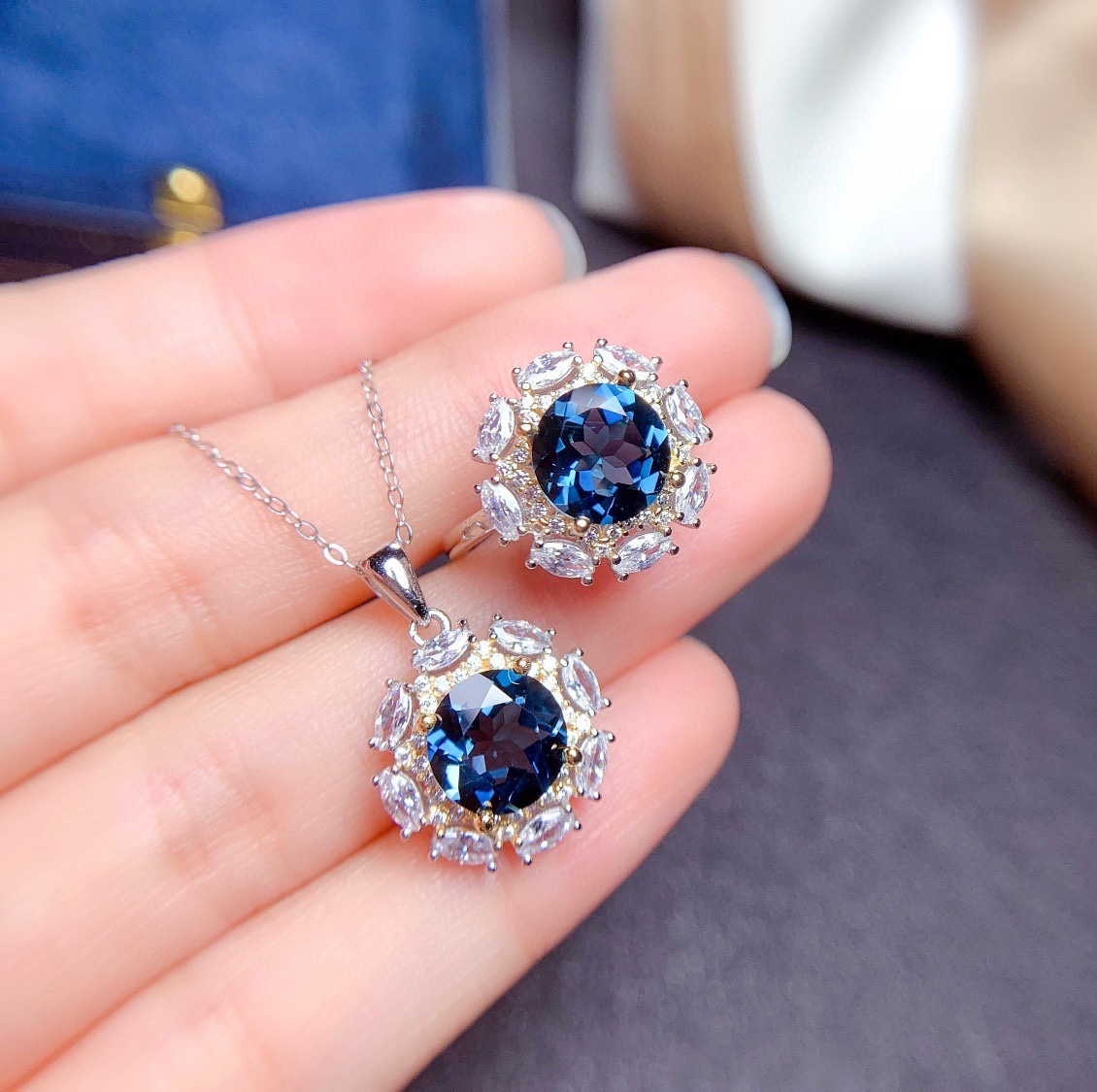 Ensemble de bijoux en topaze bague et pendentif tournesol feu d'artifice coupé bijoux de mariage en zircone