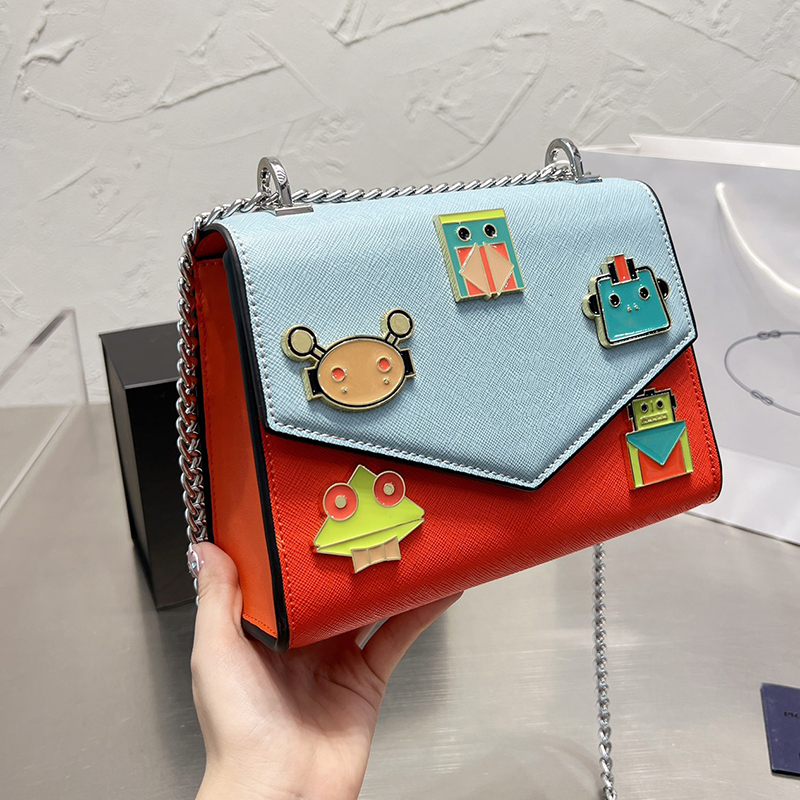 

Pravda Prade Prads Luxury Designer Fashion bags womens cross body canvas shoulder lady chains purses Composite Chest Tote messenger hobo high quality 358G, C8