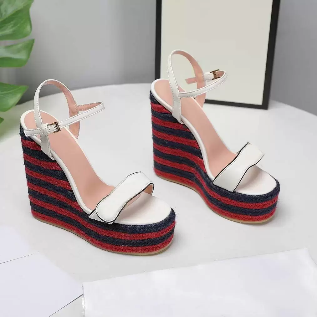 

Fashion-Women Sandals Slippers Embroidery Designer Slides Sandal Floral Brocade Flip Flops Striped Beach Leather Dazzle Summer Flower, Green