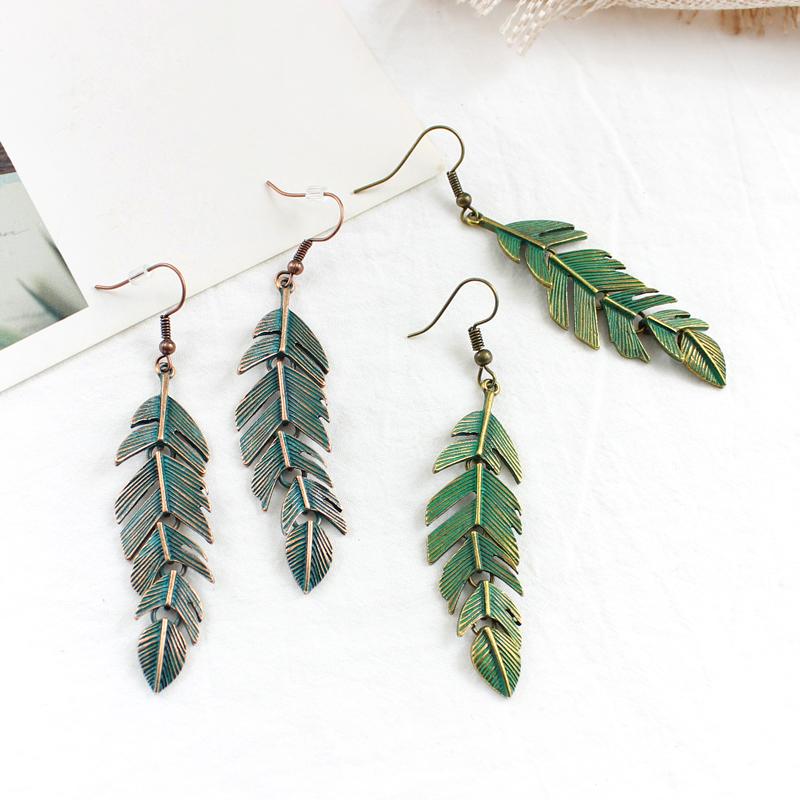

Dangle & Chandelier Bohemian Irregular Leaves Earrings Fashion Chic Banana Leaf Stitching Long Pendant Feminine Glamour Romantic Jewelry