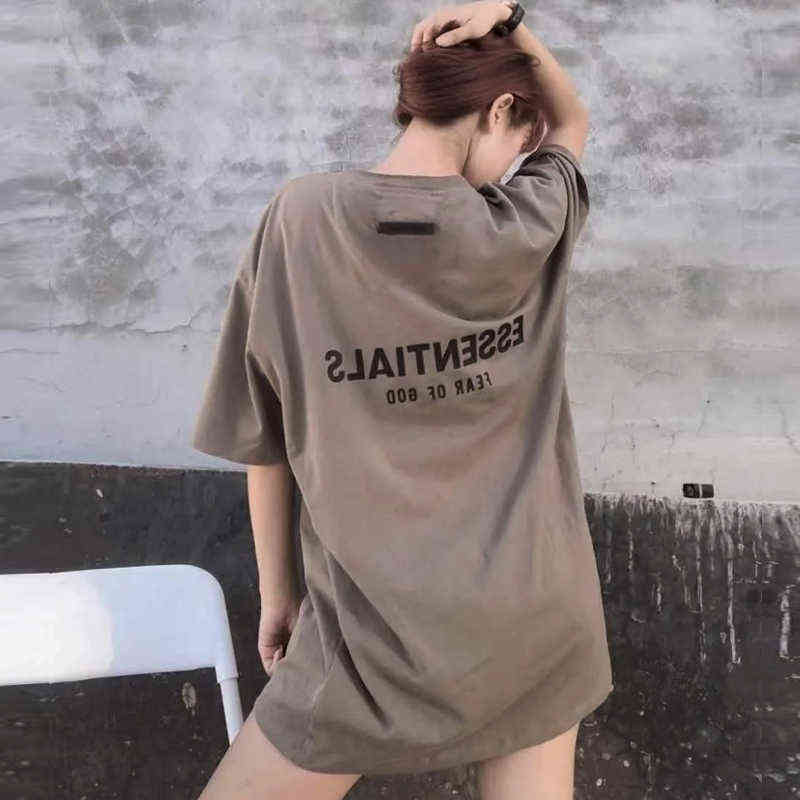 Fashion Essentials Designer Couples t shirts Fog Multi Thread Back Embossed Letters Loose Men's and Women's Short Sleeved T-shirt