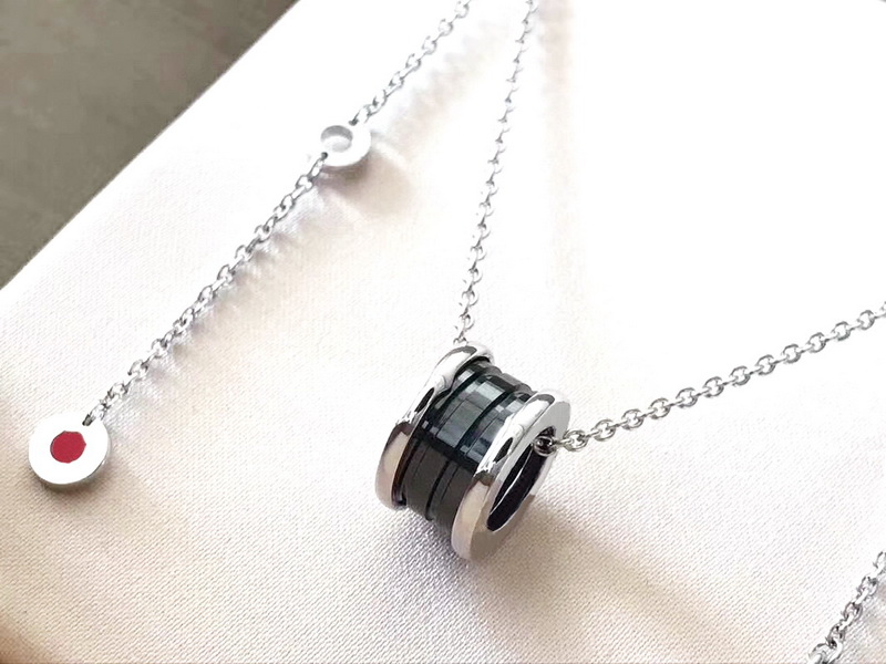 

Europe America Fashion Style Men Lady Women Stainless Steel 18k Gold Engraved B Letter Inlay Black Ceramic Pendant Chain Necklace
