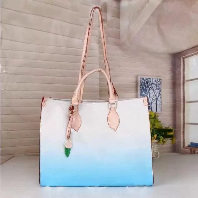 

2022 Luxurys Designers ONTHEGO GM bag handbags Ladies Chain Shoulder PU Leather Diamond Evening Bags wallet luxurybag Women's wallet, Extra freight