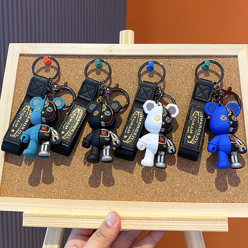 

Mechanical Party Favor Bear Keychain Personality Men's Car Keychain Cartoon Three-dimensional Doll Creative Fashion Bag Ornament