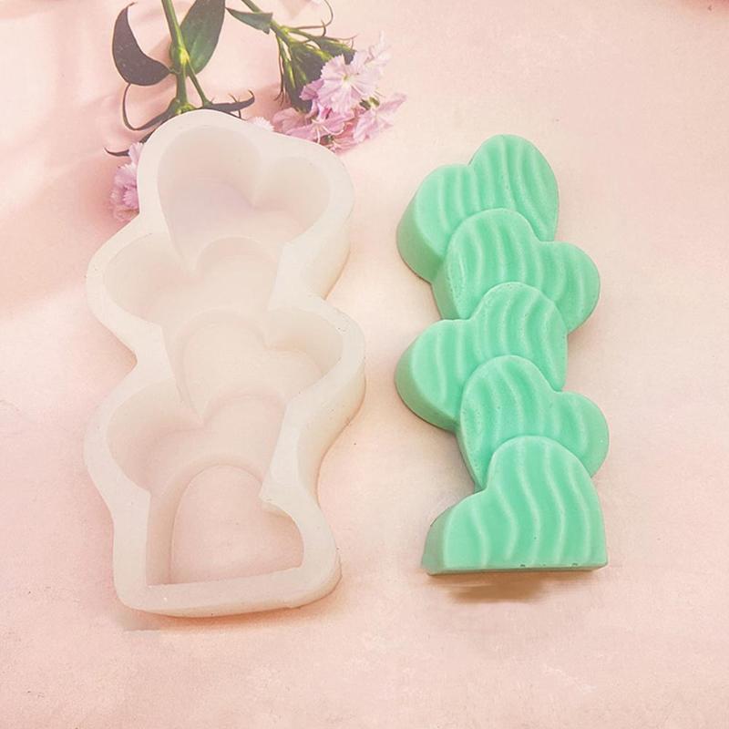 

Craft Tools Valentines Day Candle Molds 3D Heart Shape Handmade DIY Chocolate Cake Silicone Dinner Forms Mould For Making Set