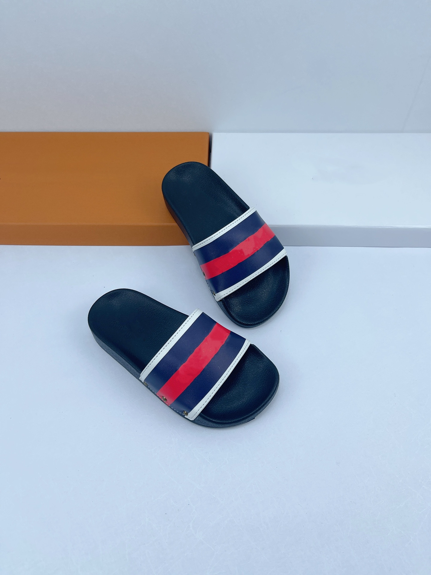

band girls slides summer Slippers new designer kids shoes boys sandles casual shoes 26-35 black, C1