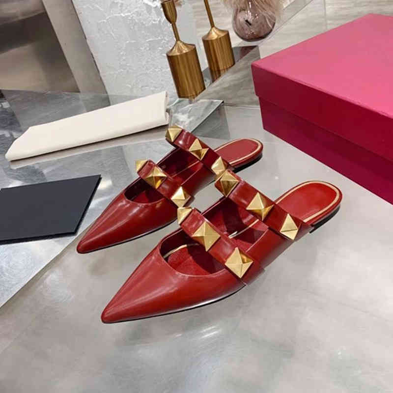 Slippers High version V family flat sandals women's pointed Baotou calf leather willow nail fashion slippers
