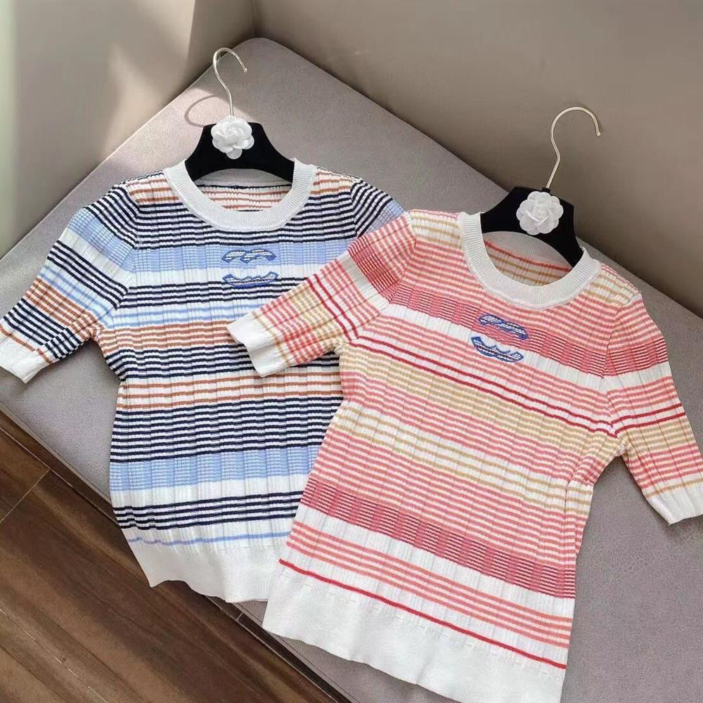 Womens T-Shirt Tshirts Designer Girl Knits Wear Tees Women Clothing Classic With Letters Embroidery Stripe High Waist Half Sleeve Slim Knitted Top S