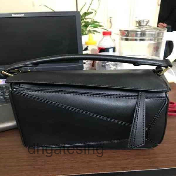 Sacs géométriques Loews 2022 Sac à main de créateur sacs pour femmes puzzles fashion épisser le cuir messager oreiller 4 o6l6