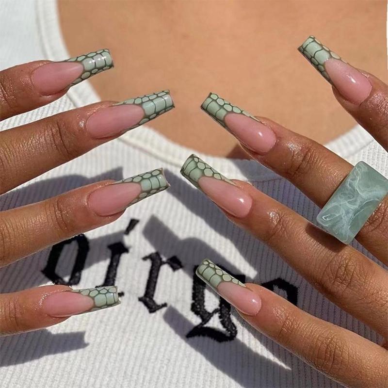 

False Nails 24Pcs Coffin French Manicure Crocodile Texture Nail Patch Wearing Finished Product Ballerina Fake